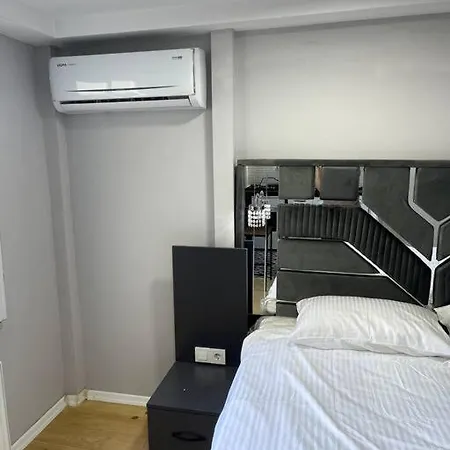 Luxurious And Comfortable Flat 7 דירה