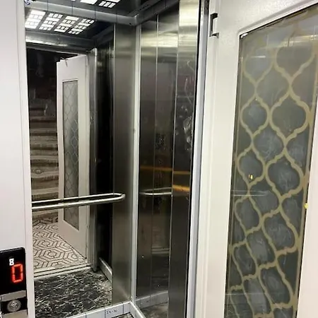 Luxurious And Comfortable Flat 7 * Istanbul